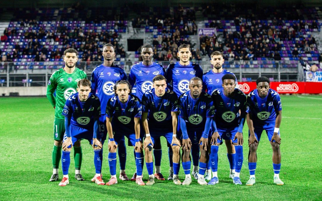 NOS BLEUS S’INCLINENT FACE DFCO