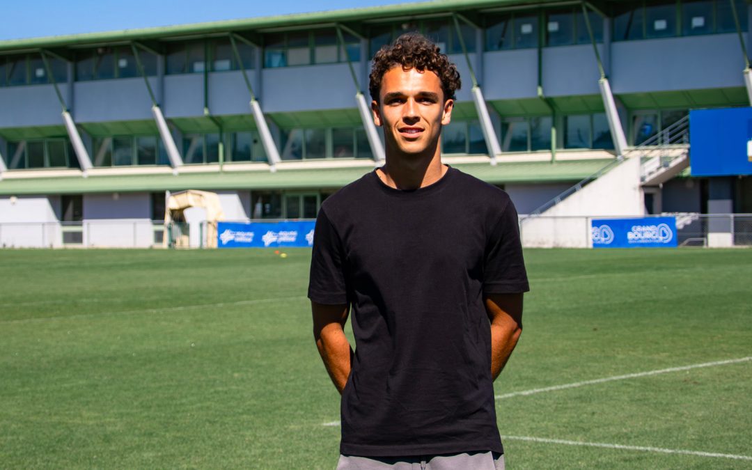 ARRIVÉE- VICTOR LEBAS SILVA